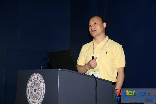 刘维屏 教授 来自:浙江工业大学 报告题目:手性POPs环境行为与生态毒理的对映体选择性