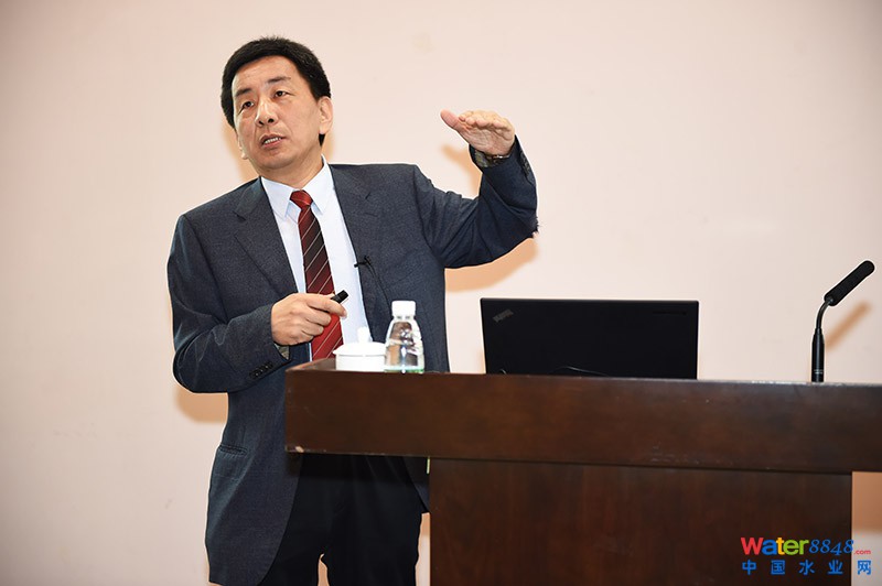 倪晋仁院士做客南科大讲堂谈河流治理