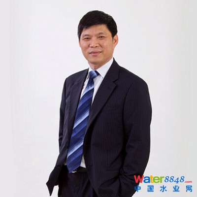 王洪春.jpg