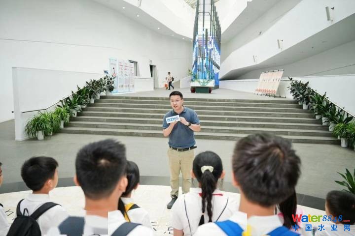 点击打开原图